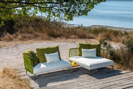 Divano design divano da esterno angolare lineare a moduli componibili con penisola pelle e tessuto, modello Veranda | Gobbo Salotti